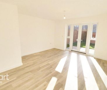 2 bedroom terraced house to rent - Photo 1