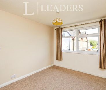 3 bedroom house to rent - Photo 2