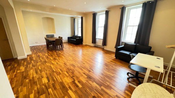 The White House, BS1 - Photo 1