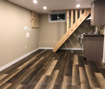 For Lease - 7 Milton Heights Crescent, Milton, Ontario - Photo 3