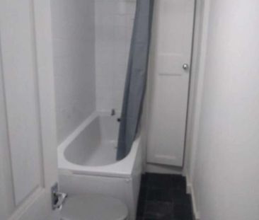 Mottram Road, Stalybridge, SK15 - Photo 6