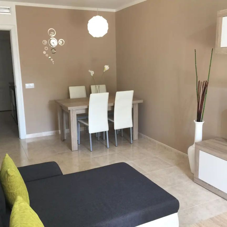 Apartamento de alquiler en Passeig del Mediterrani, 17, Passeig Marítim - Photo 1