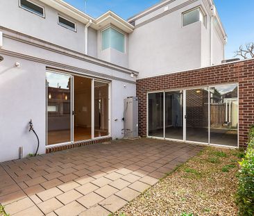 6/18-20 Bettina Street, Burwood East VIC 3151 - Townhouse For Rent ... - Photo 5