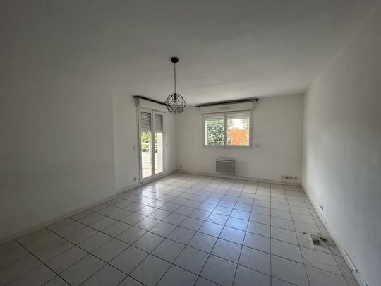 LUNEL VIEL - Appartement T2 de 48,08m² en rez de chaussée - Photo 1