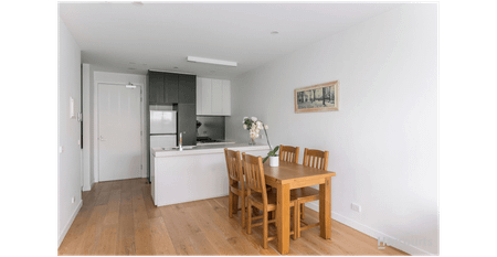 Stylish & Modern Apartment Living in the Heart of Doncaster - Photo 3