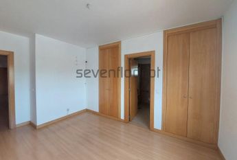 Apartamento T2+1 em Porto