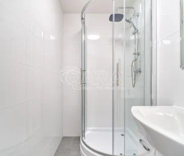 Moderní 1+kk v posledním patře | Výhled na celou Ostravu - Photo 3