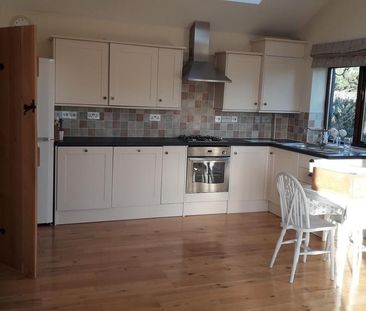1 bedroom detached bungalow to rent - Photo 2