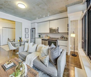 Boutique 1bed condo in centre of trendy King West! - Photo 6