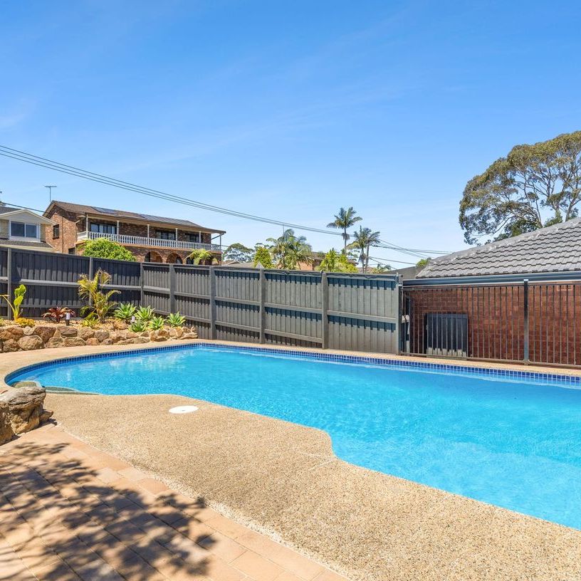 IMMACULATE FAMILY HOME - Photo 1