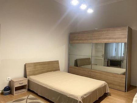 Kiadó jó állapotú lakás - Budapest VI. kerület - Fotó 3