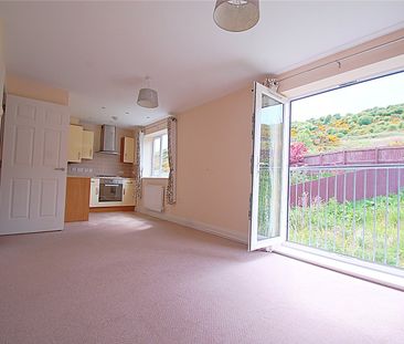 2 bed apartment to rent in Blueberry Way, Scarborough, YO12 - Photo 2