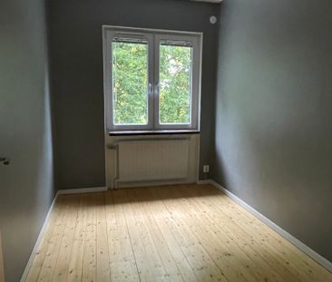 Trinnöjegatan, Falköping - Foto 1