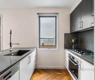 3/2 Lees Street, Mckinnon - Photo 6