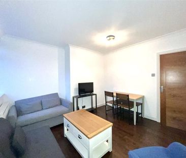 Greystoke Court, Hanger Lane, London, W5 - Photo 2