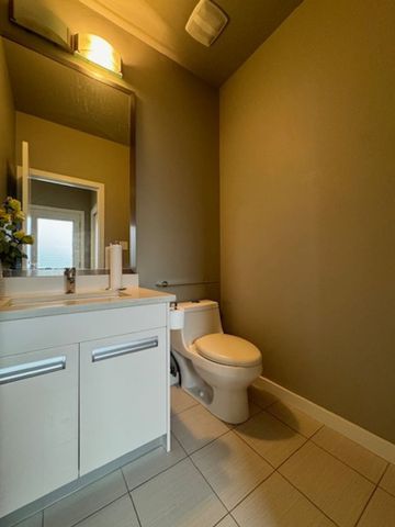 3 Bedroom House in Stonebridge - Photo 2
