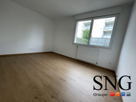 T3 AVEC TERRASSE, JARDIN ET PARKING - Photo 2