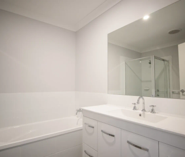 THREE BEDROOM DUPLEX - Photo 5