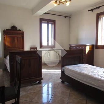 Monolocale in affitto - Photo 1