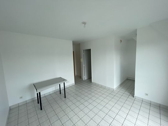 Location appartement 1 pièce 21.79 m2 à Tours - Photo 1