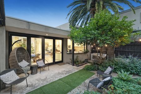 22 Wordsworth Street, St Kilda - Photo 2