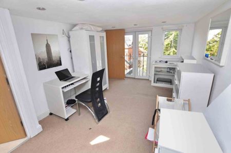 Cross Street, Oxford, OX4 - Photo 2