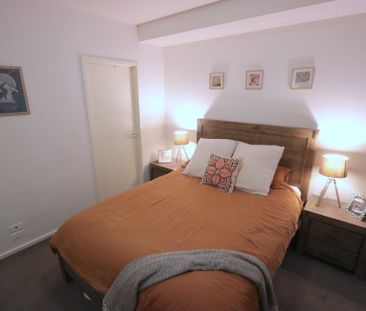 A Parkville Apartment to Remember - Photo 6