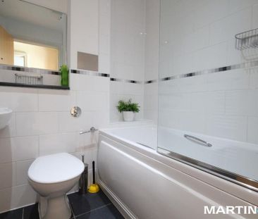 2 bedroom apartment to rent - Photo 6