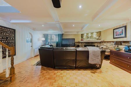 Logement dans un triplex. - Photo 5