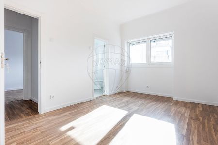 Apartamento T4 em Lisboa - Photo 2