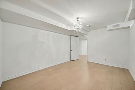 For Lease - 17 James Young Drive, Halton Hills, Ontario - Photo 5