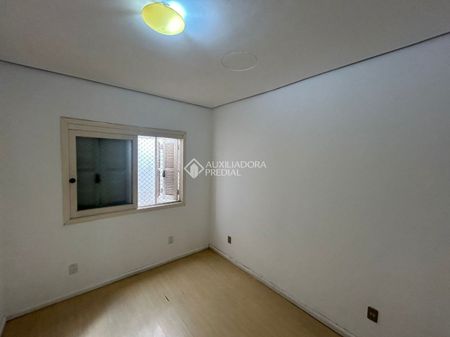 Apartamento com 3 quartos e 200m² para alugar em São João, Porto Alegre. - Foto 5