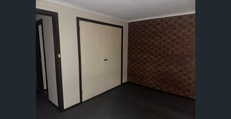 SPACIOUS UNIT IN THE MOST PERFECT LOCATION! - Photo 2