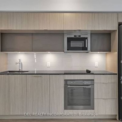 Parliament/Bloor-Fully Equipped Luxury Open Plan 1Bd 1Bath - Photo 1