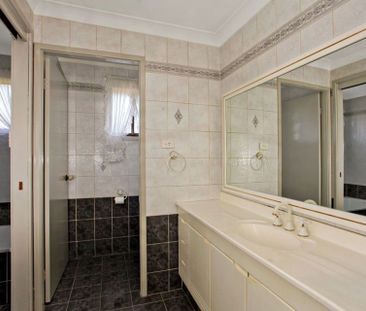 Spacious Home in Convenient Location&excl; - Photo 4
