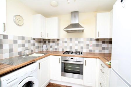 1 bedroom apartment to rent - Photo 5