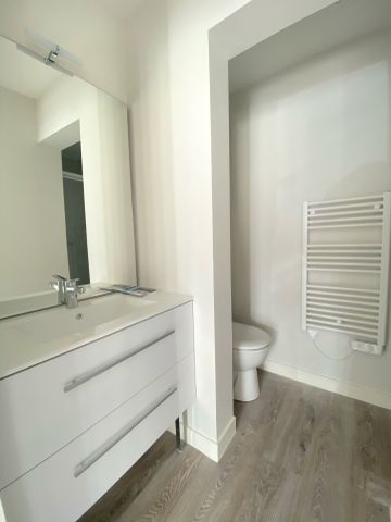 Location Appartement 1 pièce 17m² NIORT 79000 - Photo 3