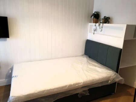 Modern Penzance Co-Living by the Sea Room 4 - Photo 2