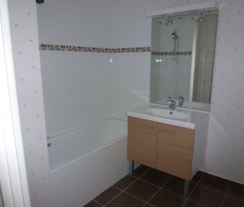 À louer / Appartement F3 / BESANCON QUARTIER SAINT-CLAUDE 14 B rue ... - Photo 2