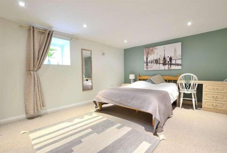 Station Road, Gloucester, GL1 - Photo 3