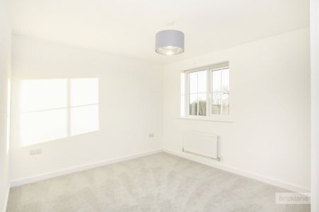 Vitellius Close, NUNEATON - Photo 3