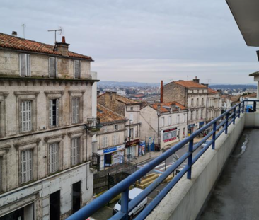 Location Appartement 4 pièces 81m² ANGOULEME 16000 - Photo 4