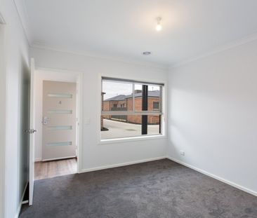 LOW MAINTENANCE UNIT IN SEBASTOPOL - Photo 1