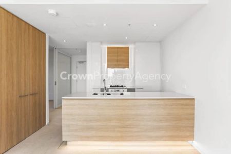 “One Bedroom Apartment + Study on Level 17” - Photo 2