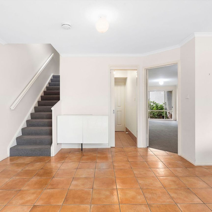 5/15 Aspinall Street, Watson. - Photo 1