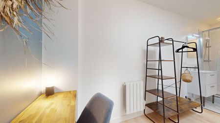 GAMBETTA LEC Roommate 7 Bedrooms at Bordeaux - Talence - Photo 3