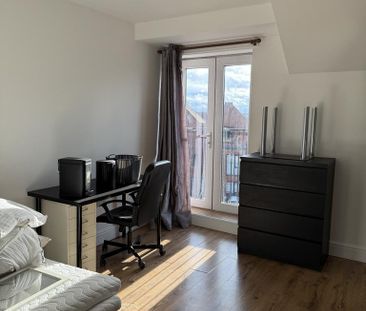 6 bedroom detached house to rent - Photo 1