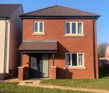 3 bedroom detached house to rent - Photo 3