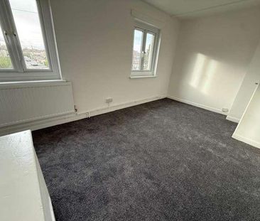 Coronation Road, Frome, Somerset, BA11 - Photo 3