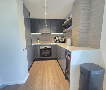 3 bedroom apartment to rent - Photo 6
